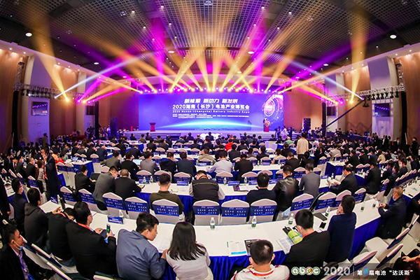 第8屆電池“達(dá)沃斯”暨展會(huì)圓滿落幕 41位演講嘉賓精彩表情回顧