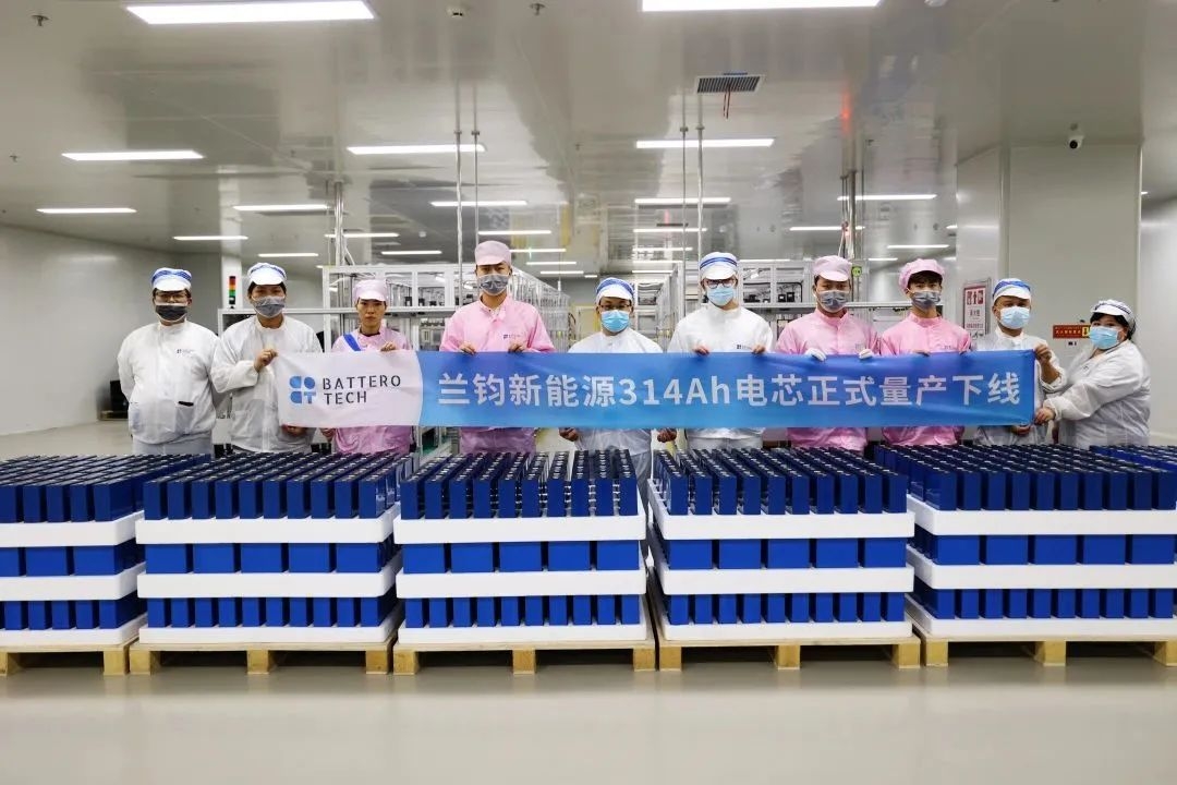 190Wh/kg！循環(huán)壽命超1萬(wàn)次！蘭鈞新能源314Ah電芯批量下線