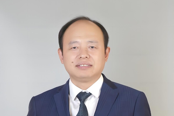 昆侖材料郭營軍：祝愿新能源行業蓬勃發展，新老朋友龍馬精神！