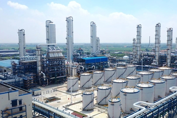 21.6億元！維遠(yuǎn)股份年產(chǎn)25萬噸鋰電池電解液溶劑項(xiàng)目竣工