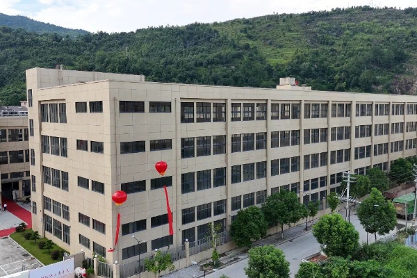 致力于智慧能源整體解決方案 浙江商儲正式投產(chǎn)