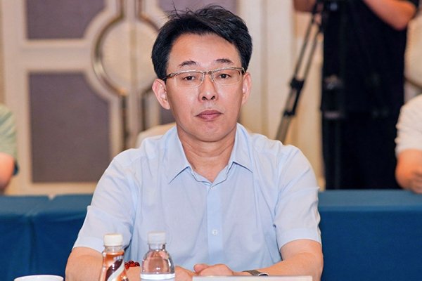 于清教:柔肩擎千鈞!致敬電池新能源產業木蘭力量