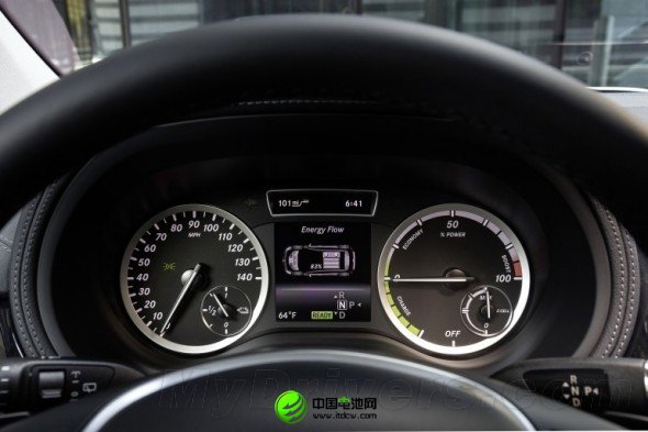 百公里加速不足10秒 組圖：奔馳B級(jí)電動(dòng)汽車