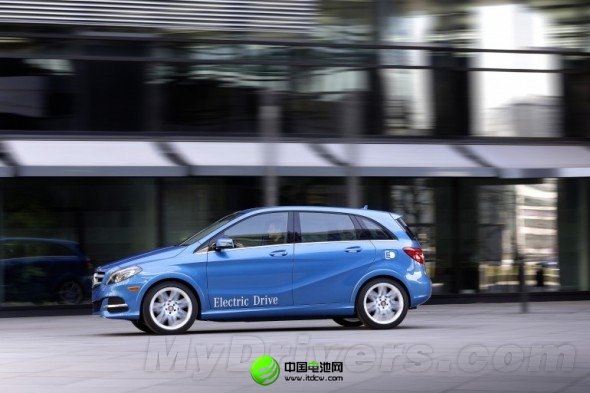 百公里加速不足10秒 組圖：奔馳B級(jí)電動(dòng)汽車
