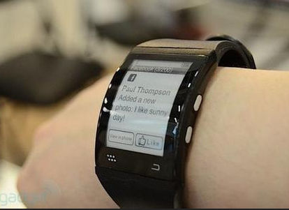 雷軍就知道喝“小米粥” 不看好智能可穿戴設備