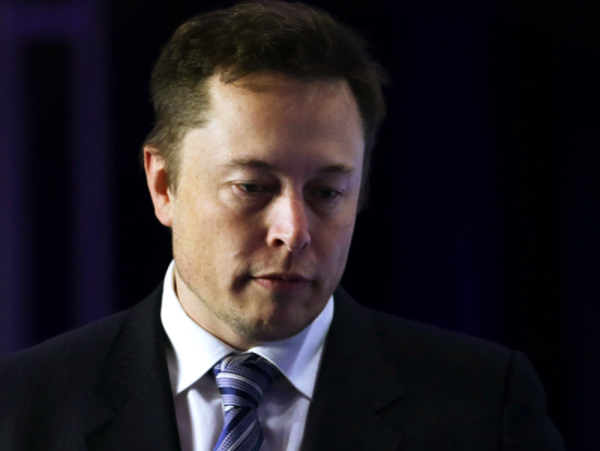  特斯拉：從瀕臨破產到股價飆升1000%的心路歷程