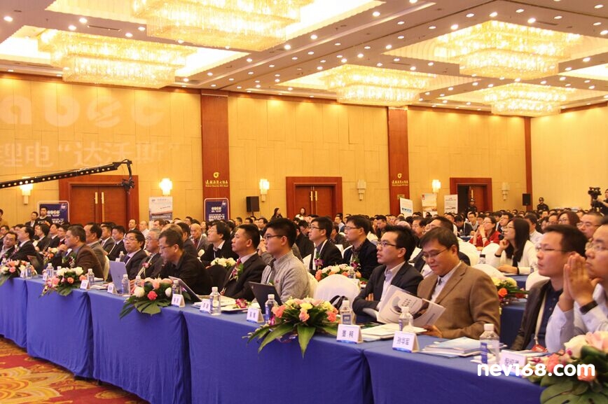 第4屆鋰電“達(dá)沃斯” ：鋰電池行業(yè)競爭激烈 強(qiáng)者恒強(qiáng)