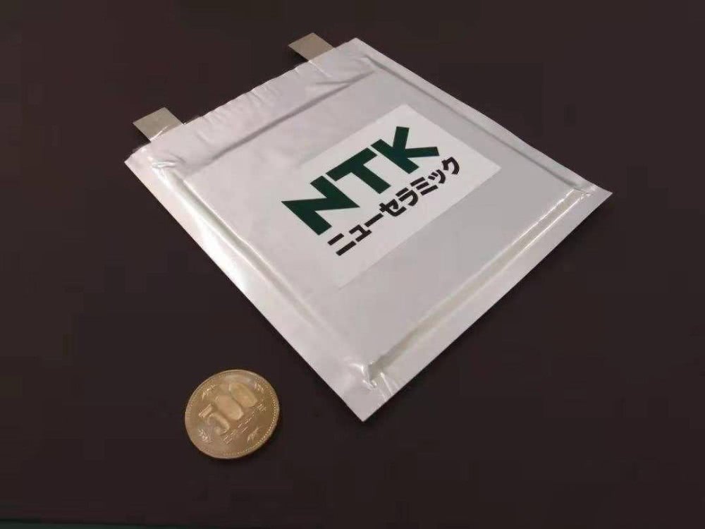 固態(tài)電池“中場(chǎng)戰(zhàn)事”：豐田向左，大眾向右？