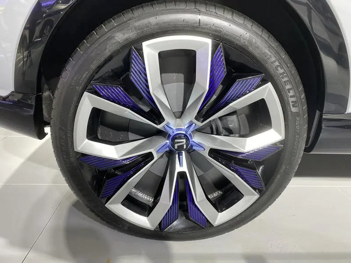 榮威MARVEL-R亮相！5G技術(shù)+L3自動駕駛  8月首發(fā)上市