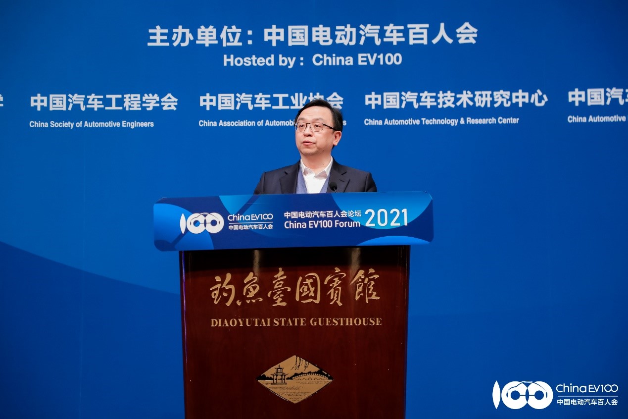 比亞迪王傳福：新能源汽車行業發展已從“春秋時代”進入“戰國時代”