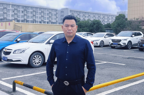 百瑞空氣馬關松:2023年愿我們的事業像鮮花般絢麗多彩