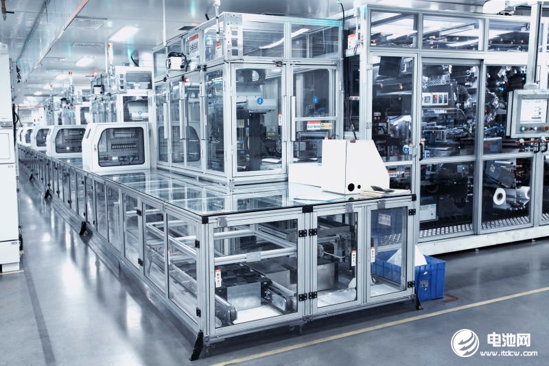 國家統計局：1-8月新能源汽車、鋰電池等產品生產較快增長