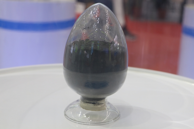 磷酸鐵鋰大廠招標(biāo)塵埃落定！花落誰(shuí)家、出價(jià)幾錢？