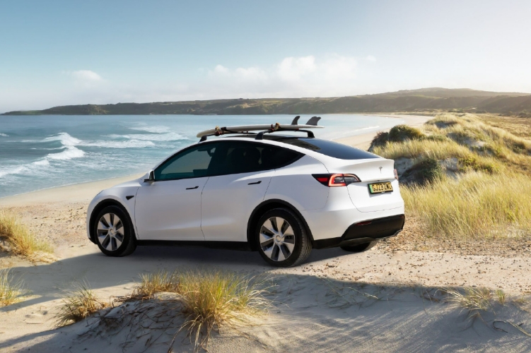 特斯拉2023年凈利149.97億美元 儲(chǔ)能裝機(jī)量同比增逾兩倍