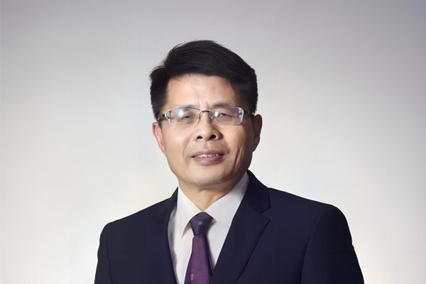 勝華新材郭天明:新的一年將無(wú)懼風(fēng)雨,砥礪前行!