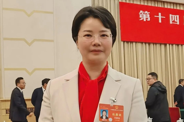 中創新航劉靜瑜:建議構建國家級鋰電池產業鏈專利聯盟