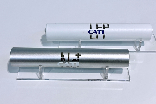 中企市占率突破65%!全球動力電池TOP10公司裝車量與業(yè)績大比拼