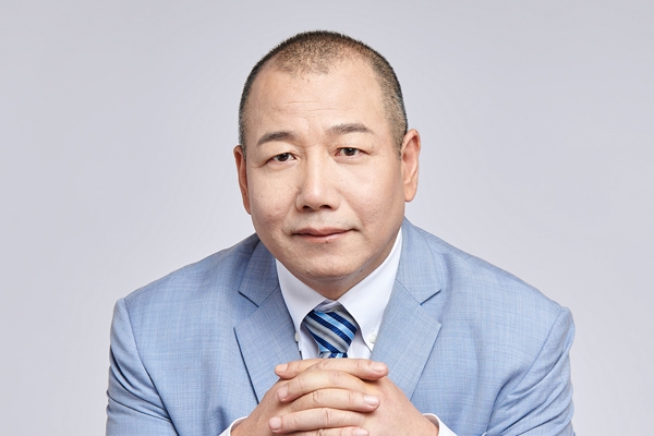 豪鵬科技潘黨育：愿新能源行業新歲恰似靈蛇躍澗，生機勃發！