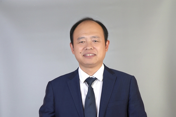 昆侖新材郭營軍：祝新能源行業(yè)百花齊放，欣欣向榮！