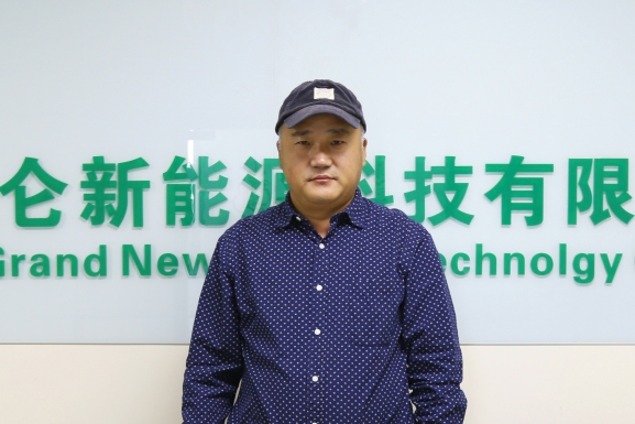 上海恒侖張學(xué)臣：新的一年愿與同仁們共同發(fā)展，再創(chuàng)輝煌！