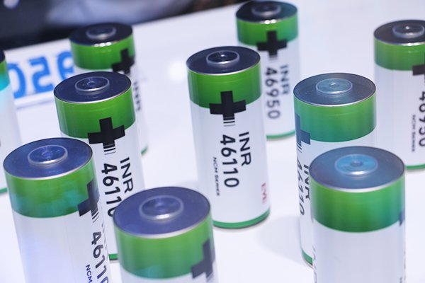 億緯鋰能獲2.2GWh海外儲能訂單!前三季度儲能電池出貨48.41GWh