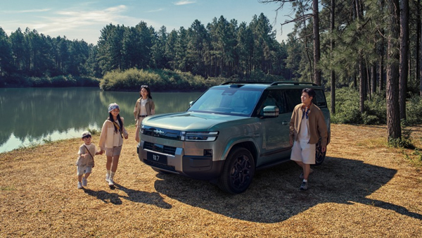 比亞迪“大五座天花板”方程豹鈦7火爆上市 售價17.98萬元起