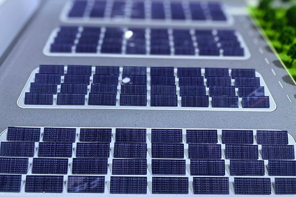 兩部門：完善價格機制促進新能源發電就近消納