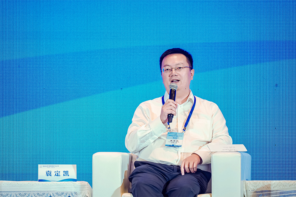 云山動(dòng)力(寧波)有限公司董事長(zhǎng)袁定凱 云山動(dòng)力(寧波)有限公司董事長(zhǎng)袁定凱