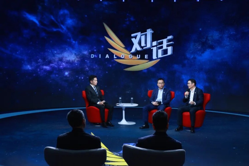 歷史級時刻!萬億級大產業,引爆全球 歷史級時刻!萬億級大產業,引爆全球