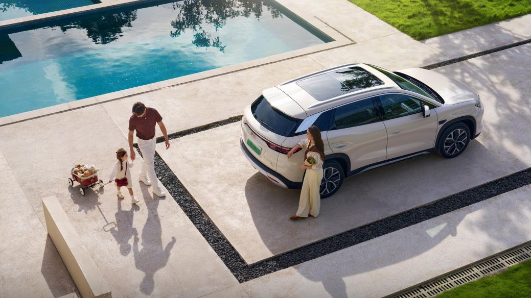 9.98萬起，2026款宋L DM-i上市，純電續航200km，標配云輦C！