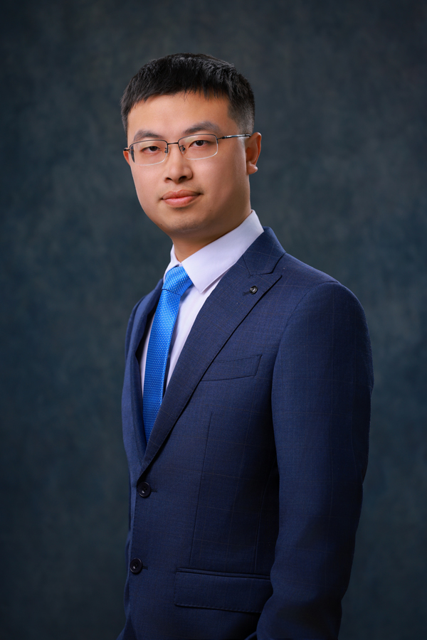 無錫盤古新能源有限責任公司董事長胡明祥 無錫盤古新能源有限責任公司董事長胡明祥