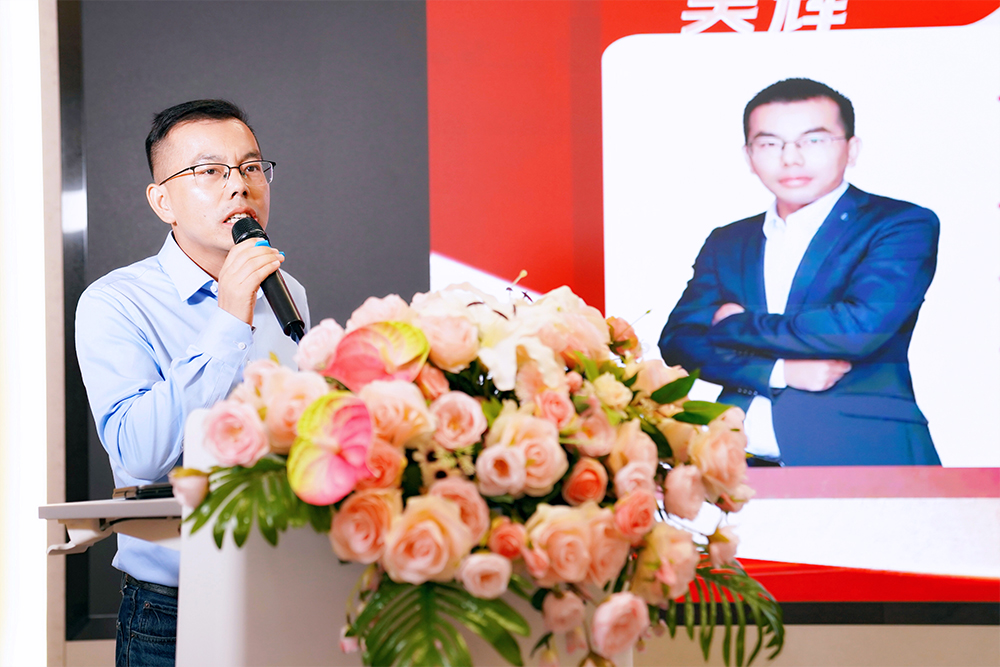 伊維經濟研究院研究部總經理/中國電池產業研究院院長吳輝