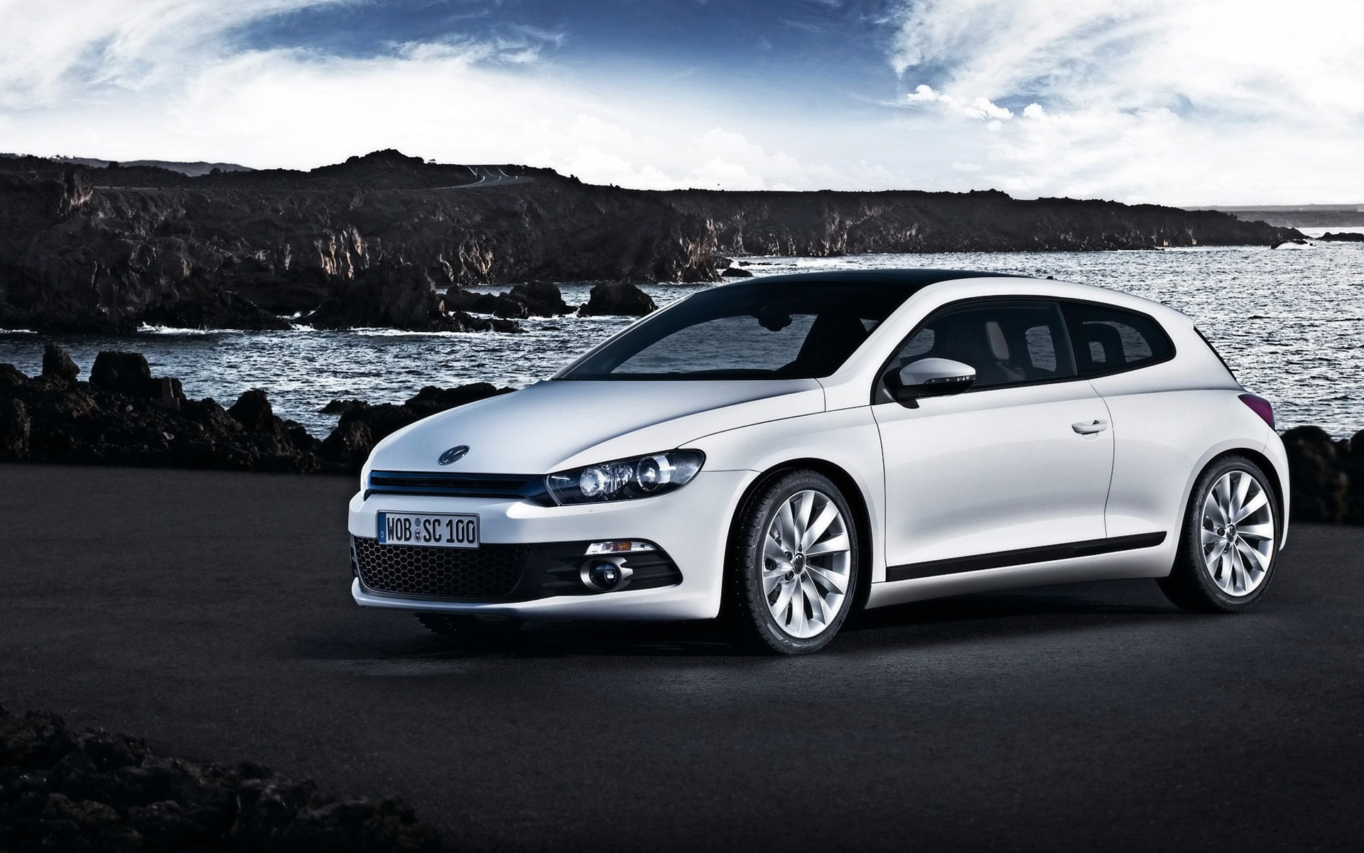 大眾擬推全新旗艦輝騰 擴(kuò)大混動車陣容 