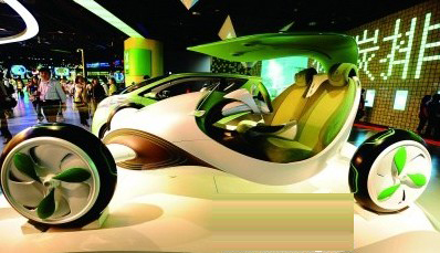 中國(guó)新能源汽車：彎道超車亦需理性