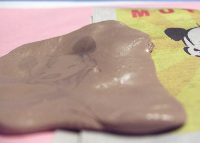 橡皮泥可使智能手機電池壽命延長三倍（圖）