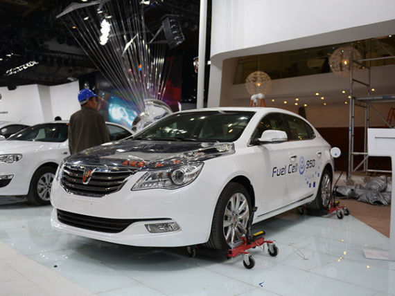 多方質(zhì)問求答案：燃料電池國(guó)內(nèi)外差異存幾成