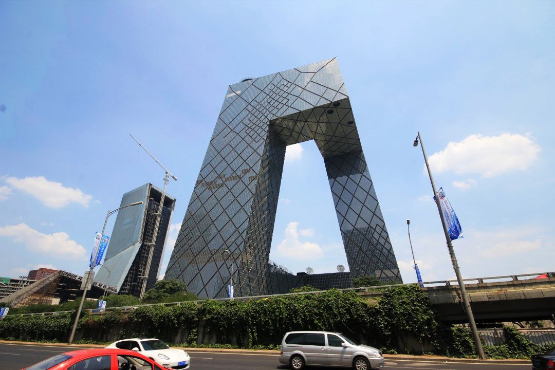 誰動(dòng)了央視的奶酪？互聯(lián)網(wǎng)及新媒體？精準(zhǔn)化？