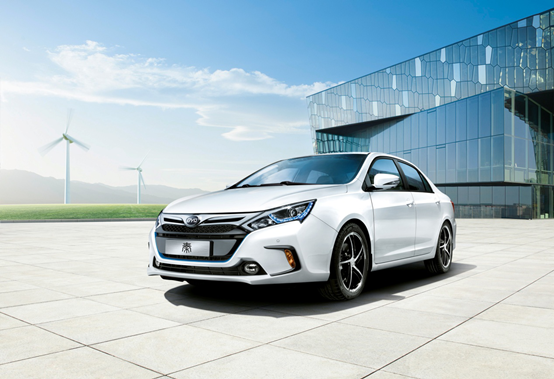 比亞迪e6和秦將征戰“環青海湖國際電動汽車挑戰賽”