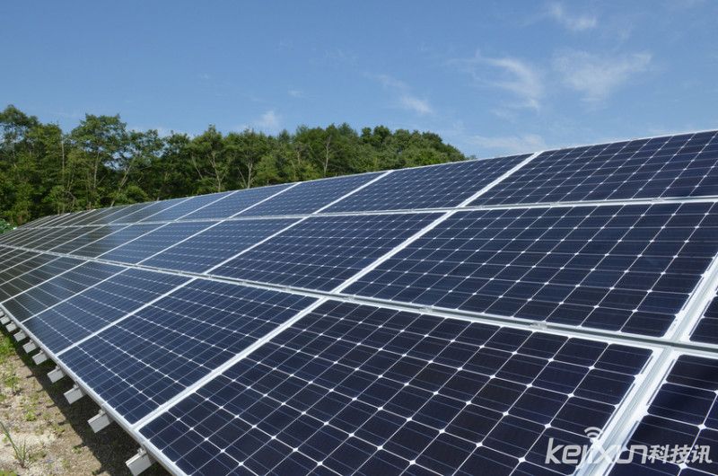 科學(xué)家研發(fā)新型鈣鈦礦型太陽能電池：穩(wěn)定成本降低