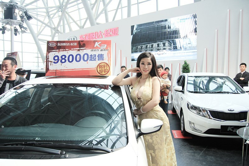 鋰電池產(chǎn)業(yè)鏈“臺(tái)風(fēng)”來了！市場(chǎng)開始爆發(fā)式增長(zhǎng)