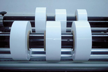 民生證券：鋰電池隔膜受益于新能源汽車爆發式增長