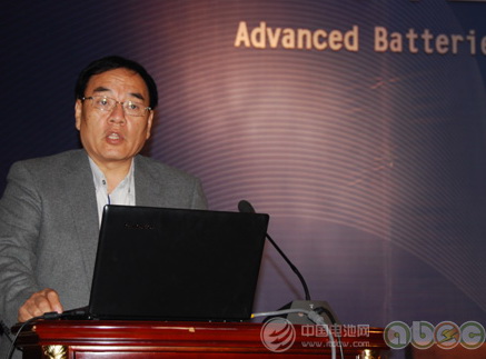 北京大學新能源材料與技術實驗室主任、博士生導師其魯教授