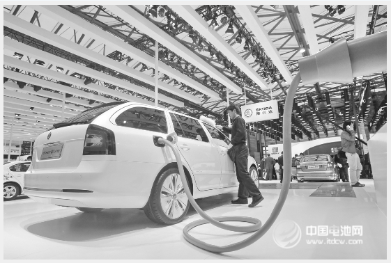 浙江三年內新建4萬充電樁 8成以上出租車用電或氣