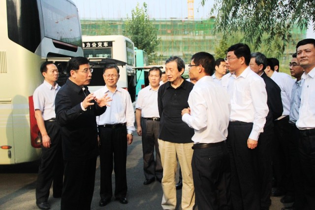 工信部部長苗圩到天津松正等企業調研新能源車