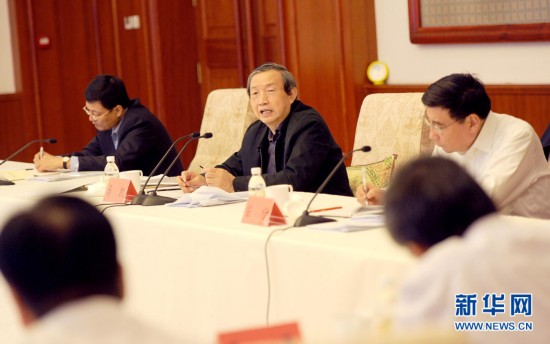 國(guó)務(wù)院副總理馬凱：提升動(dòng)力電池研發(fā)生產(chǎn)水平