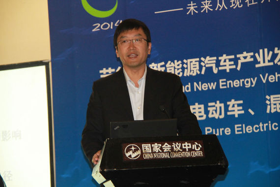 國務院發(fā)展中心產(chǎn)業(yè)研究部主任王曉明