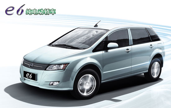 電動與混動汽車拉鋸戰 比亞迪特斯拉如何應對