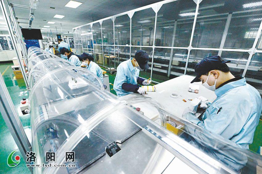 動力電池供不應(yīng)求  中航鋰電致力于技術(shù)創(chuàng)新 