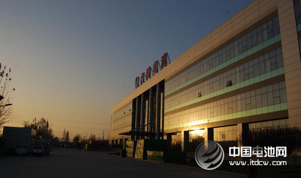 新能源車產(chǎn)業(yè)鏈廠商謀局2015年大市場 新能源車產(chǎn)業(yè)鏈廠商謀局2015年大市場