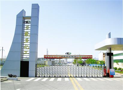 屋頂分布式光伏發(fā)電項目投入使用 聽李世江談太陽能光伏發(fā)電